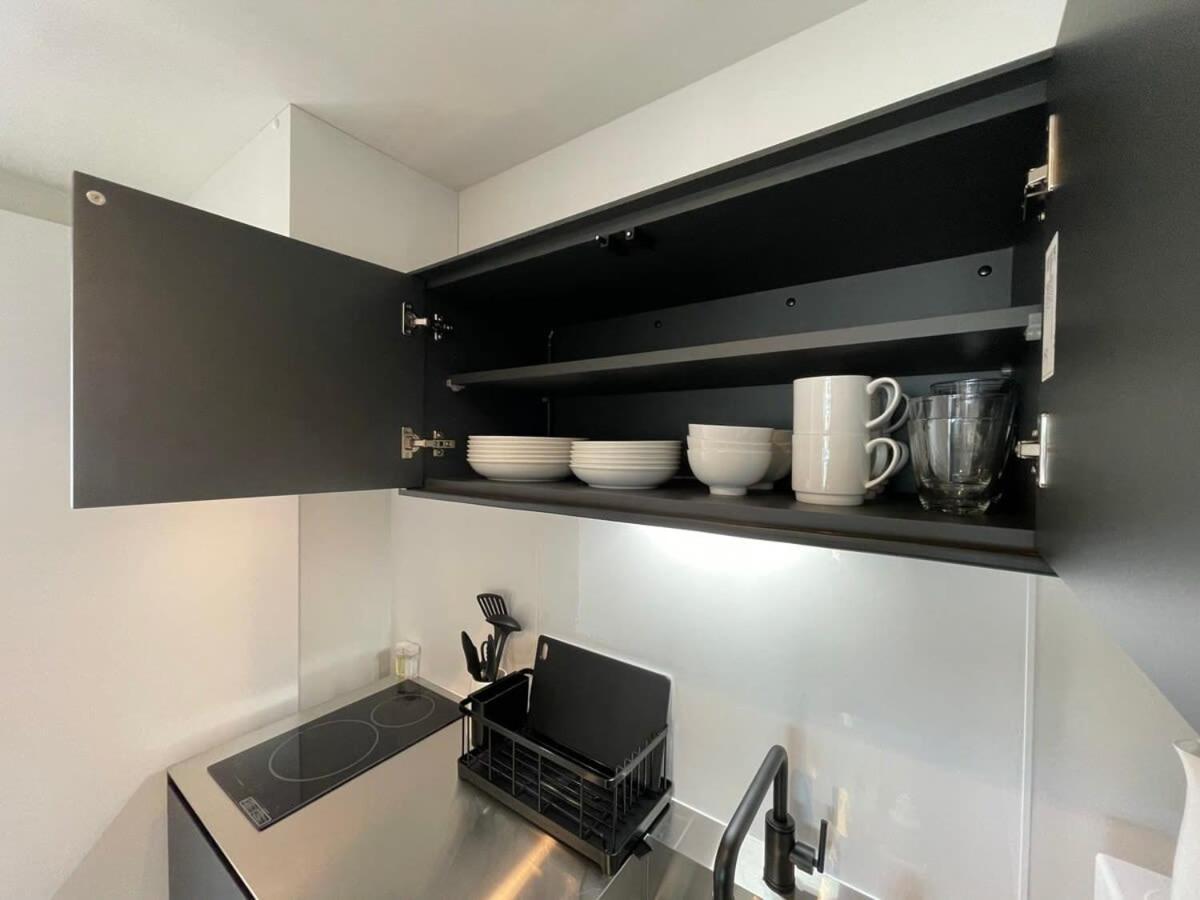 הירושימה Bhotel Nekoyard - Scenic Penthouse Studio With Jacuzzi & Spacious Terrace מראה חיצוני תמונה